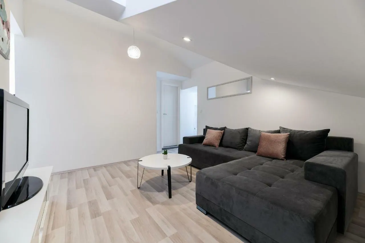 Grey Apartment Old Town Zadar
